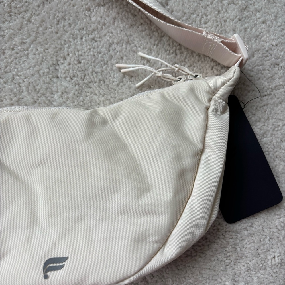 Fabletics “The Sling Bag” in Bone Crossbody Bag - Picture 2 of 10